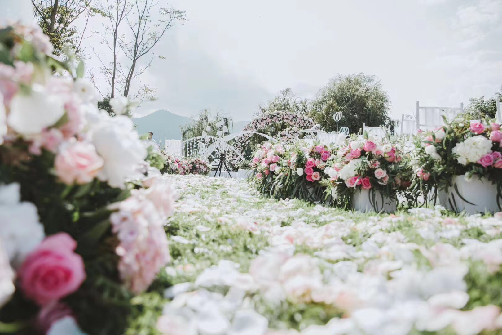 2020年首場婚宴在昆明滇池溫泉花園大酒店圓滿成功！