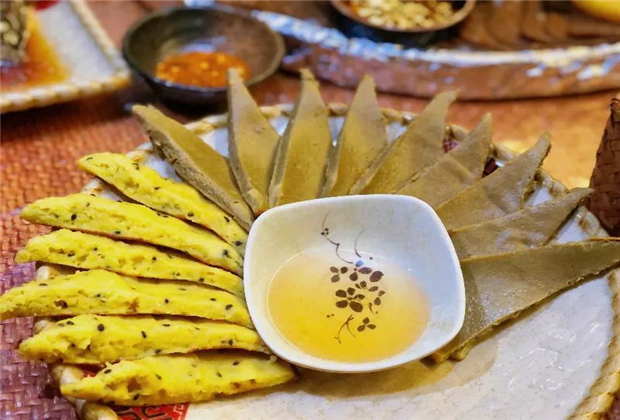 怒江傳媒公司：傈僳族手抓飯，是很多人來(lái)怒江的第一餐